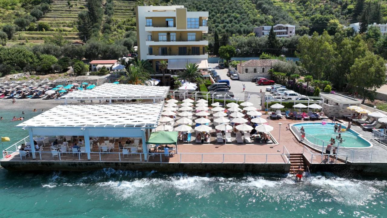 Paradise Beach Hotel Radhime Ngoại thất bức ảnh