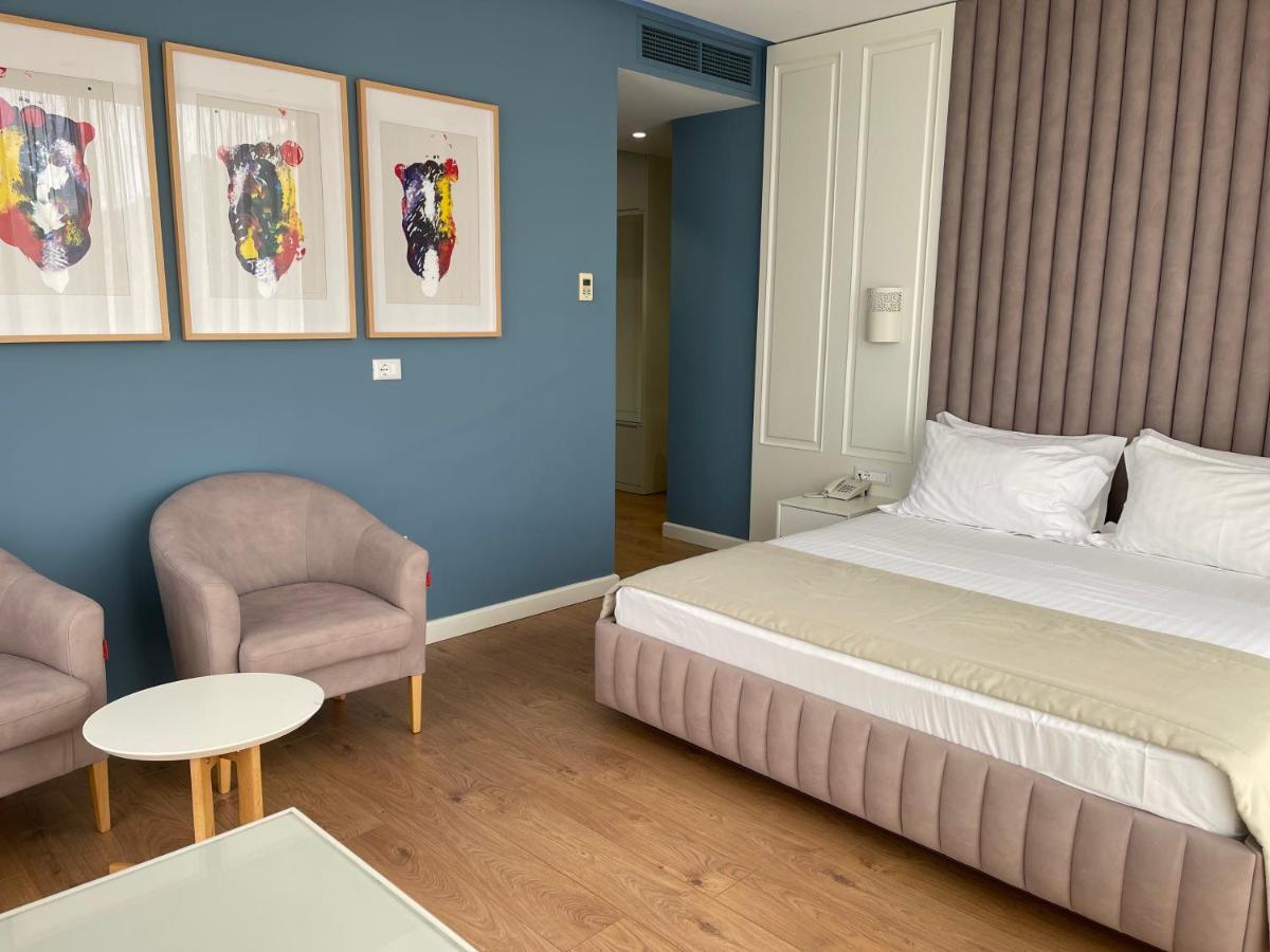 Paradise Beach Hotel Radhime Ngoại thất bức ảnh