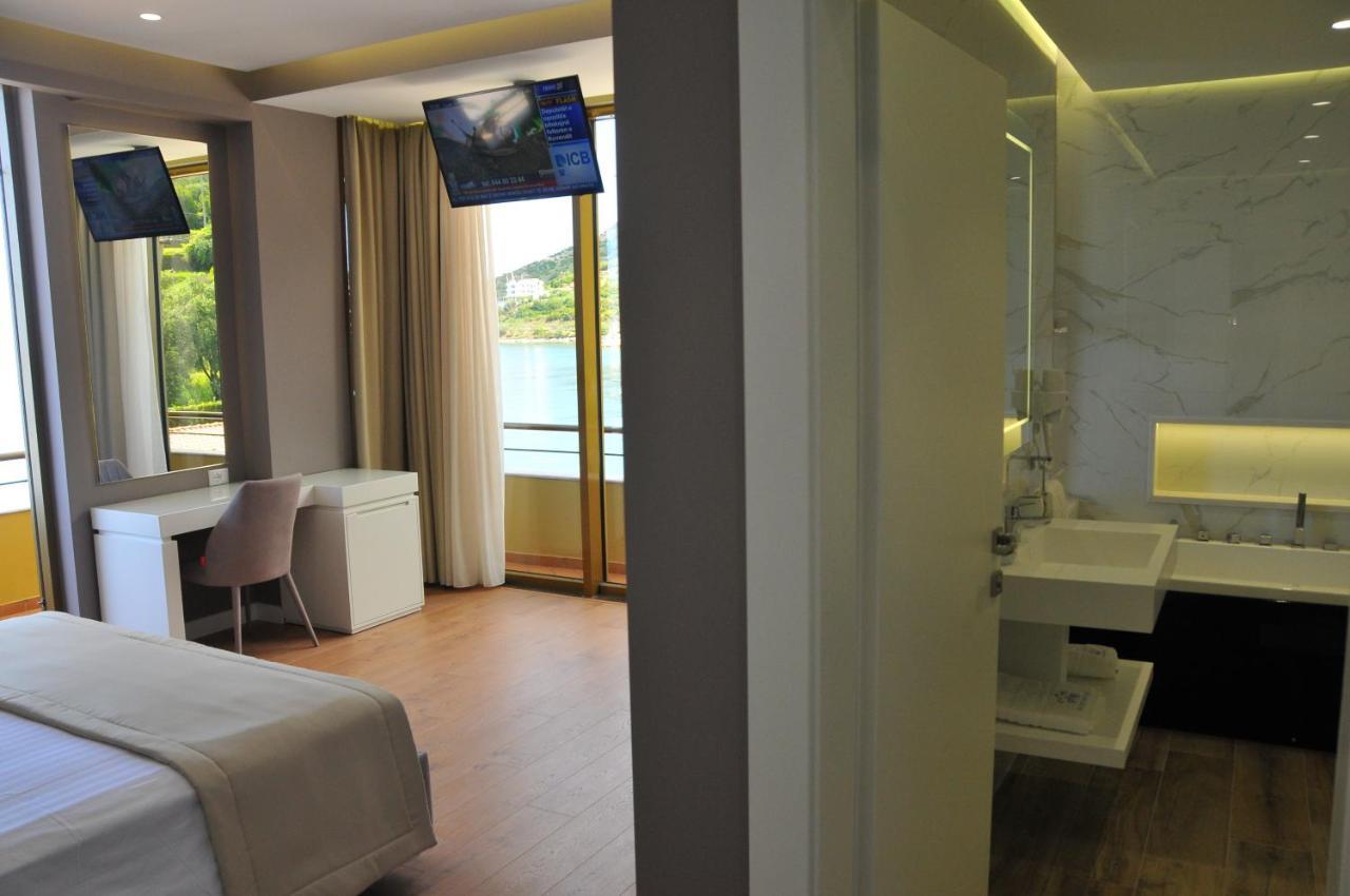 Paradise Beach Hotel Radhime Ngoại thất bức ảnh