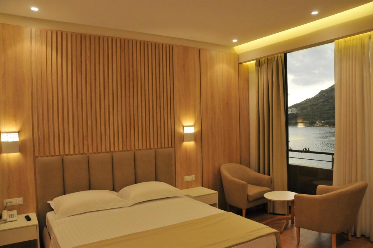 Paradise Beach Hotel Radhime Ngoại thất bức ảnh